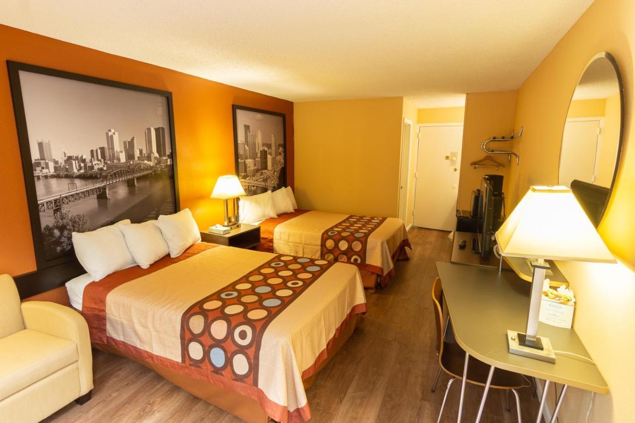Super 8 By Wyndham North Carlisle